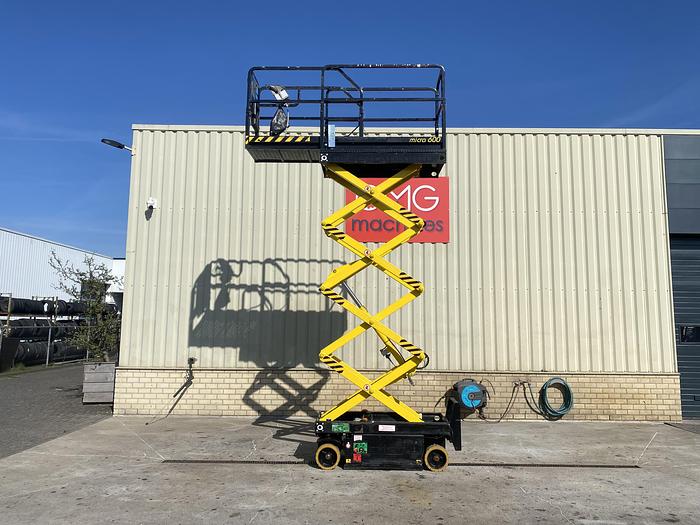 Gebruikt 2007 Airo Micra 600, Schaar hoogwerker, 8 meter