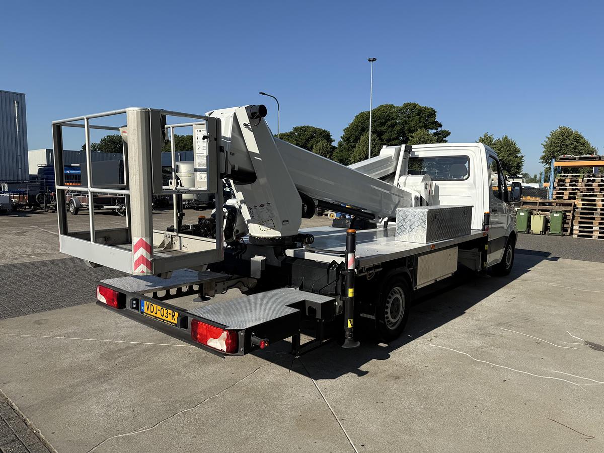 Gebruikt 2018 Versalift VTX-240, Auto hoogwerker