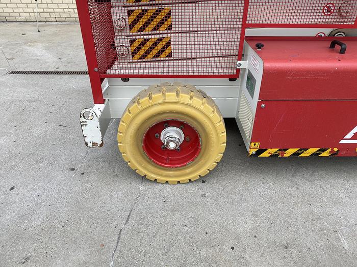 Gebruikt 2002 Airo SF1200, Schaarhoogwerker, 14 meter