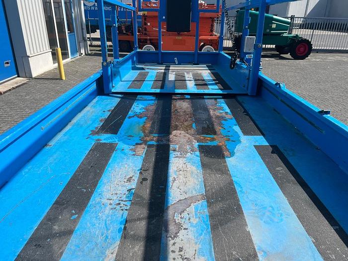 Gebruikt Genie GS 4047, Schaar hoogwerker, 14 meter