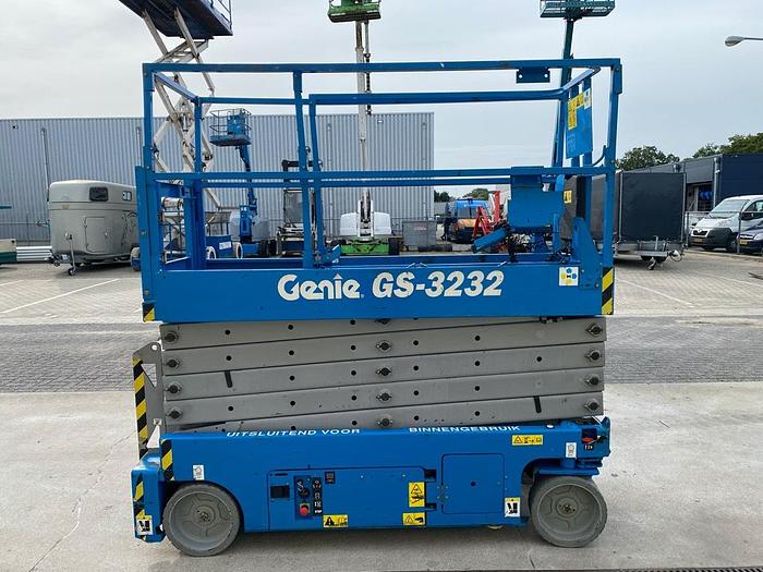 Gebruikt Genie GS 3232, Schaar Hoogwerker, 12 meter