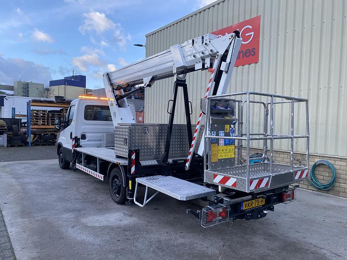 Gebruikt 2021 Oil & Steel Snake 2112 J, Auto hoogwerker, 21 meter