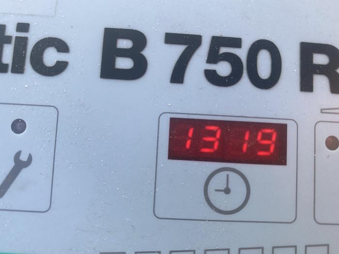 Gebruikt Hako Hakomatic B750R, Schrobmachine