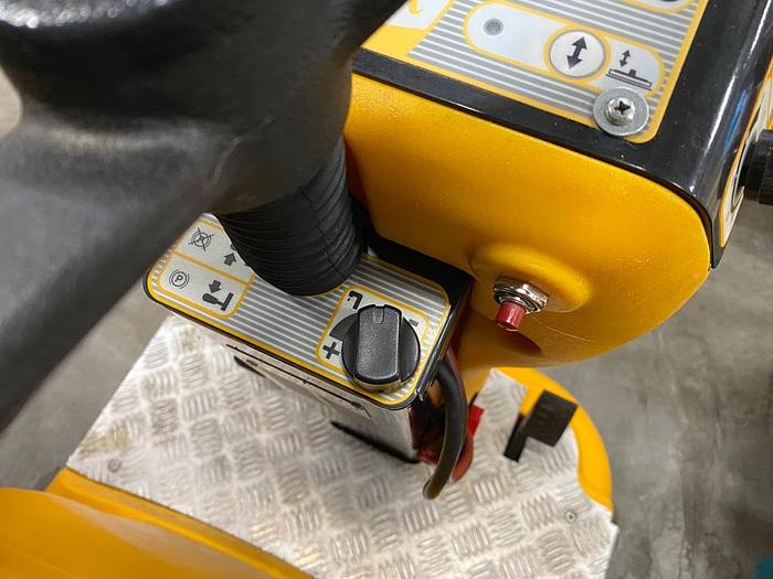 Gebruikt Moerschen Sapphire 85S, Veegmachne / Schrobmachine