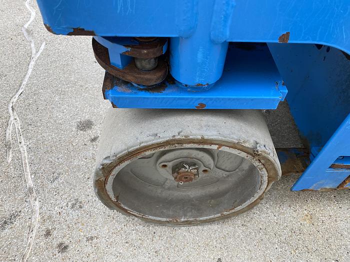 Gebruikt Genie GS-1932, Schaarhoogwerker, 8 meter