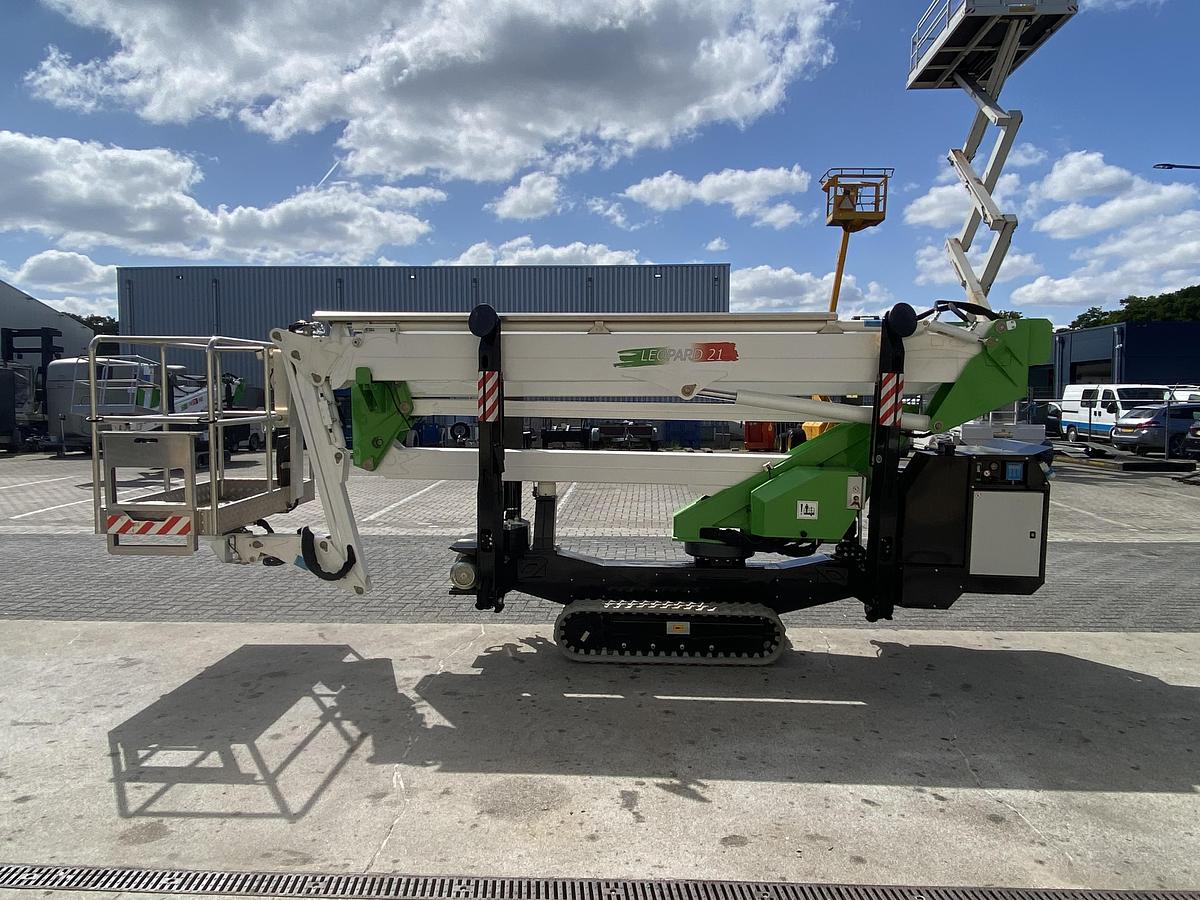 Gebruikt 2023 Comet Leopard 21, Spin hoogwerker