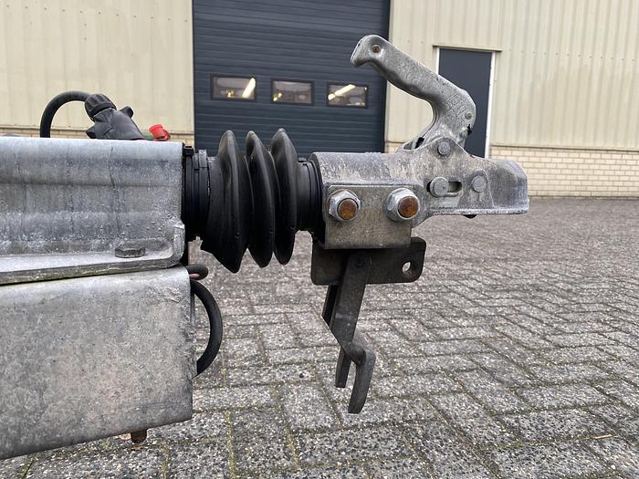 Gebruikt 2002 Weijer Aanhangwagen, 3500 kg. 5 meter, 3 Asser.