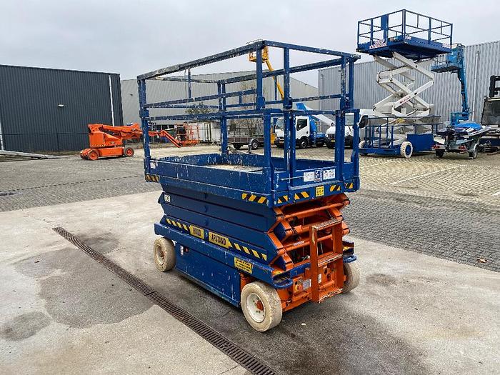 Gebruikt SkyJack SJ III 4626, schaarhoogwerker, 10 meter