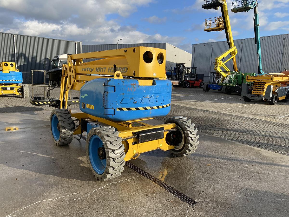 Gebruikt 2011 Niftylift HR17 Hybrid 4x4, Hoogwerker