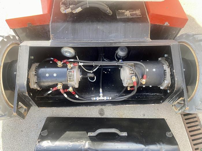 Gebruikt 2010 Upright AB38, Hoogwerker 13,5 meter