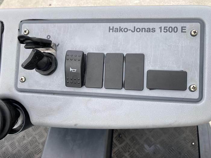 Gebruikt Hako Jonas 1500 E