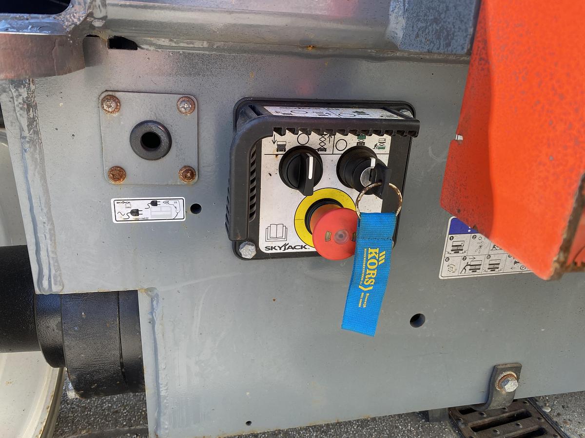 Gebruikt 2023 Skyjack SJII 4726, Schaar hoogwerker, 10 meter