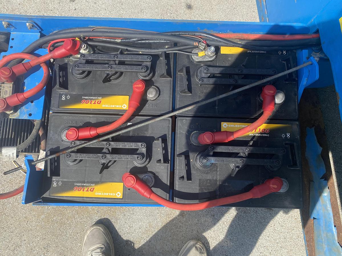 Gebruikt 2015 Genie GS2646, Schaar hoogwerker, 10 meter