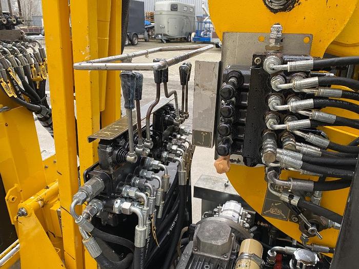 Gebruikt EasyLift R130, Spin hoogwerker, 13 meter