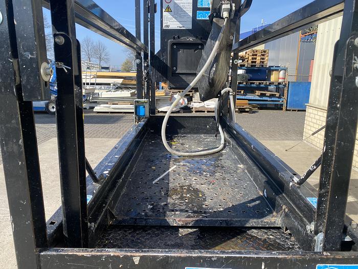 Gebruikt 2007 Airo Micra 600, Schaar hoogwerker, 8 meter