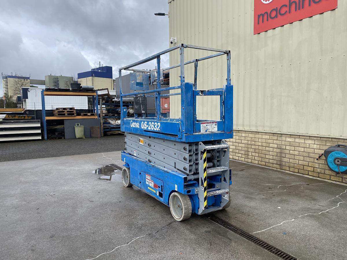 Gebruikt 2010 Genie GS2632, Schaar hoogwerker, 10 meter