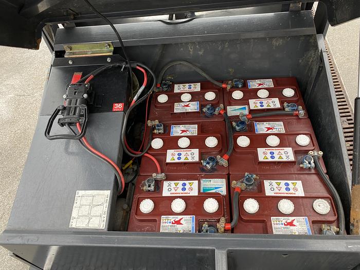 Gebruikt 2003 RCM R703 Sack, Veegmachine, Elektro