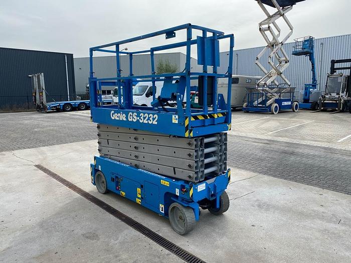 Gebruikt Genie GS 3232, Schaar Hoogwerker, 12 meter