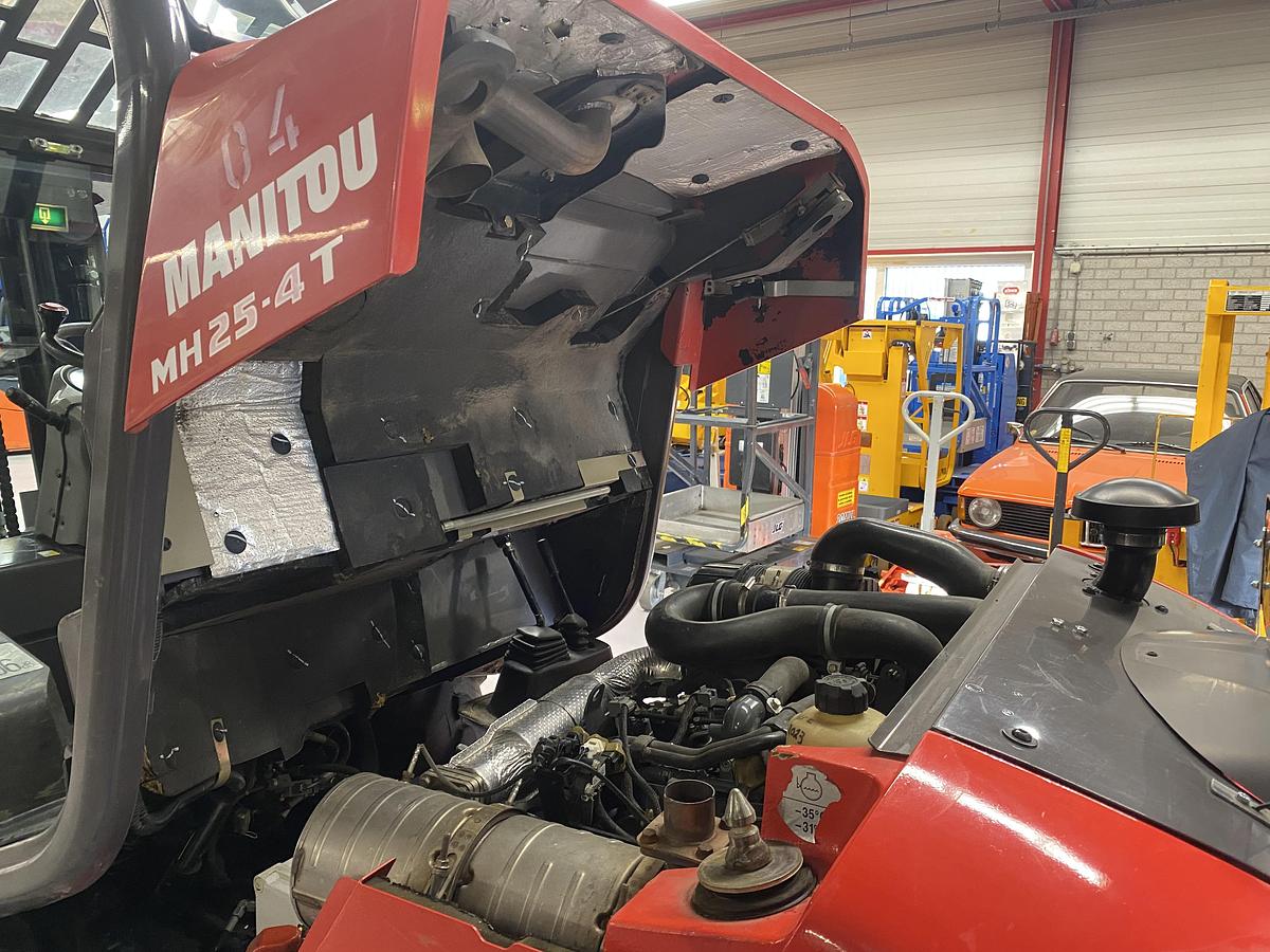 Gebruikt 2016 Manitou MH 25-4 T Buggie, Ruw terrein heftruck, 4x4