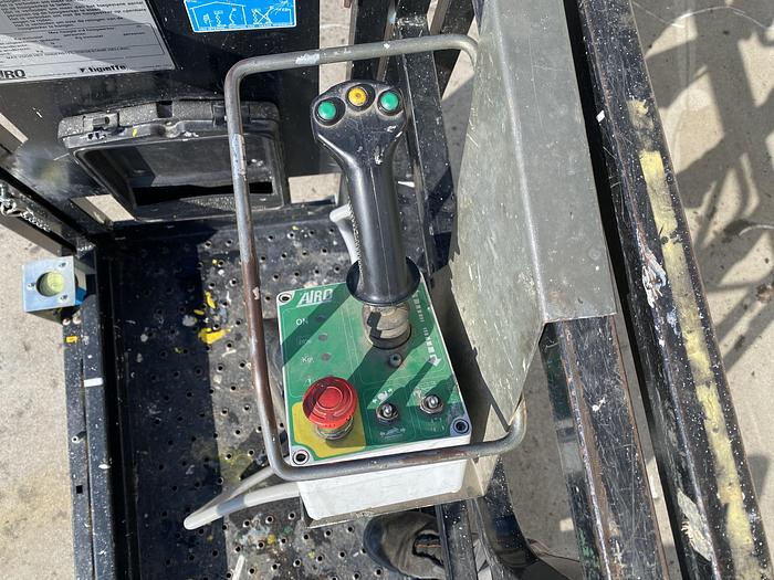 Gebruikt 2007 Airo Micra 600, Schaar hoogwerker, 8 meter