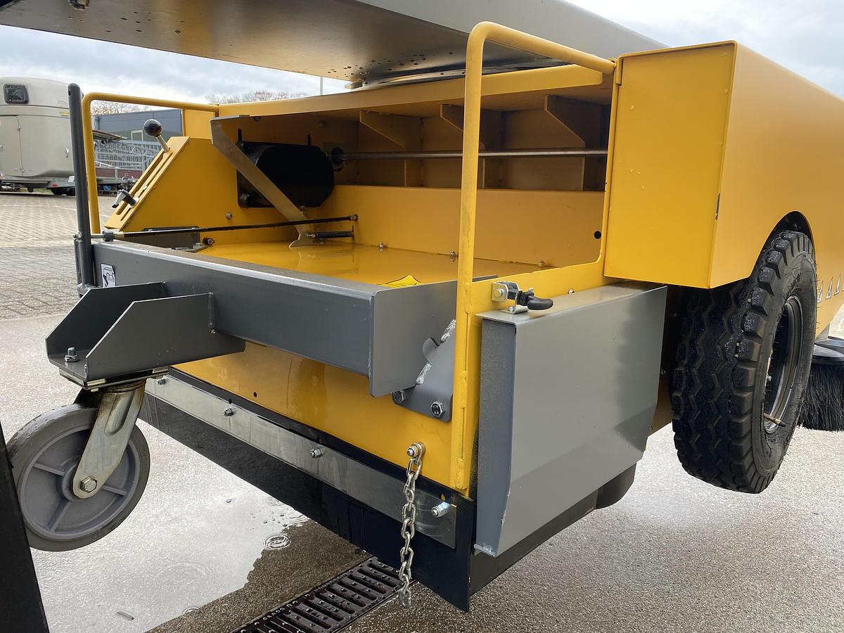 Gebruikt 2020 SmartSweep Veegmachine, 140TA2232