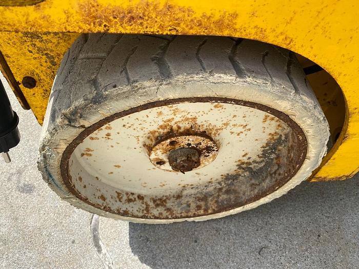 Gebruikt Haulotte Compact 10