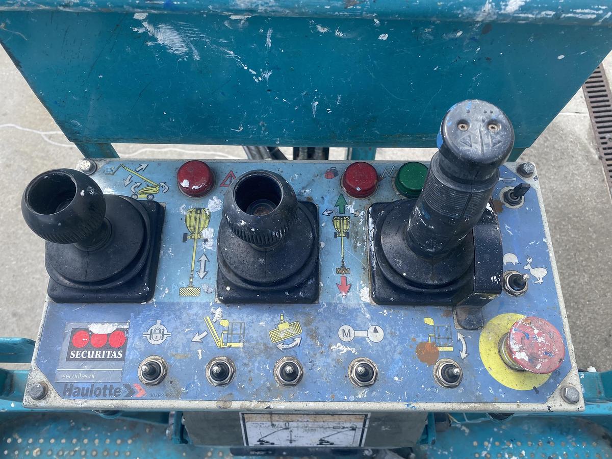 Gebruikt 2015 Haulotte H16TPX, Hoogwerker, 16 meter