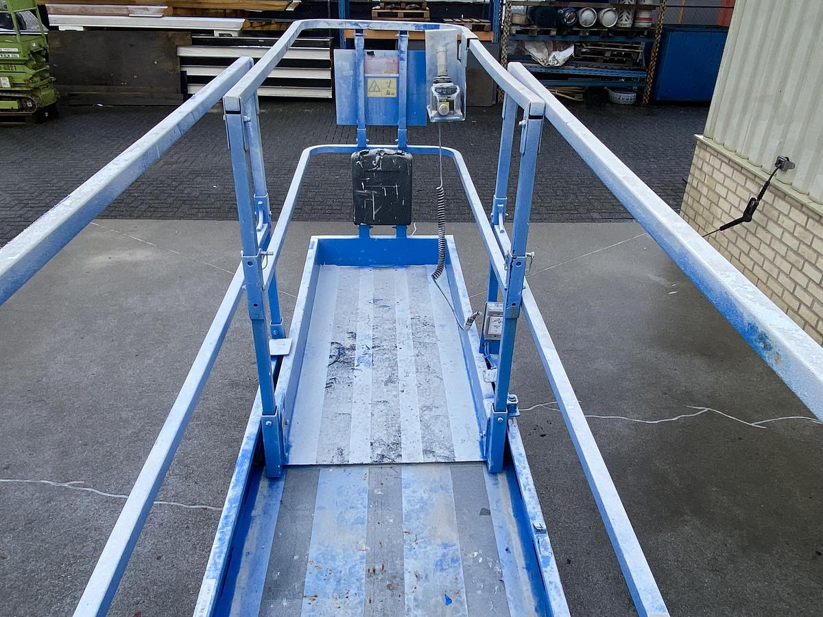 Gebruikt Genie GS2032, Schaarhoogwerker, 8 meter