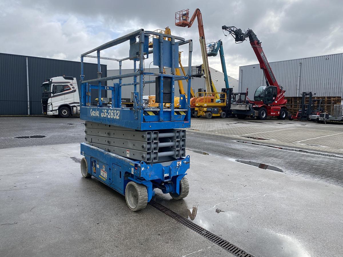 Gebruikt 2010 Genie GS2632, Schaar hoogwerker, 10 meter