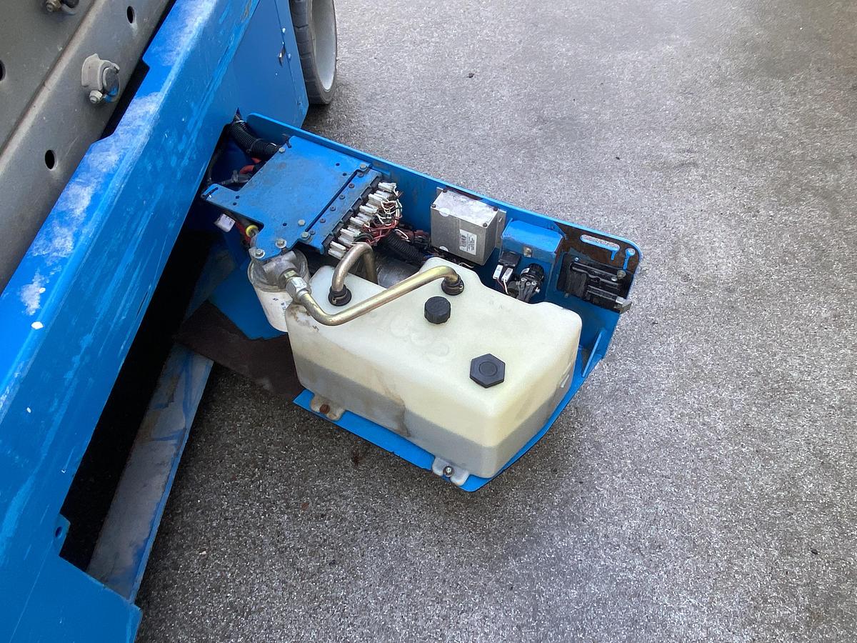 Gebruikt Genie GS2032, Schaarhoogwerker, 8 meter