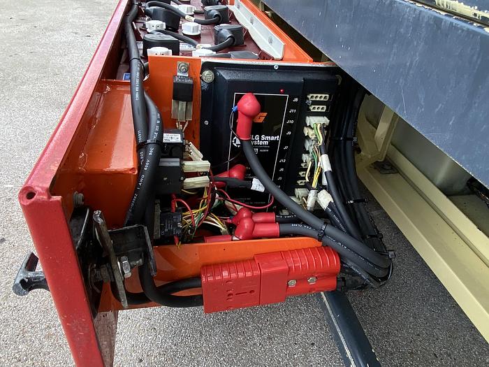 Gebruikt 1998 JLG 2033-E, Schaar hoogwerker, 8 meter