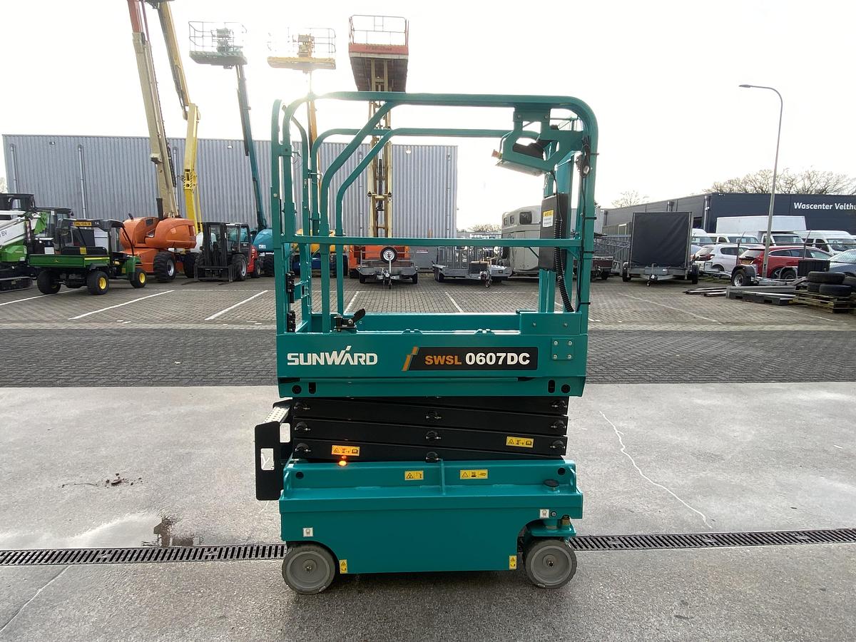 2023 Sunward SWSL0607DC, Schaarhoogwerker, 6,5 meter
