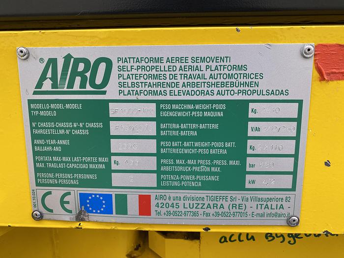 Gebruikt 2006 Airo SF1000-IRR, 10 meter, schaar hoogwerker