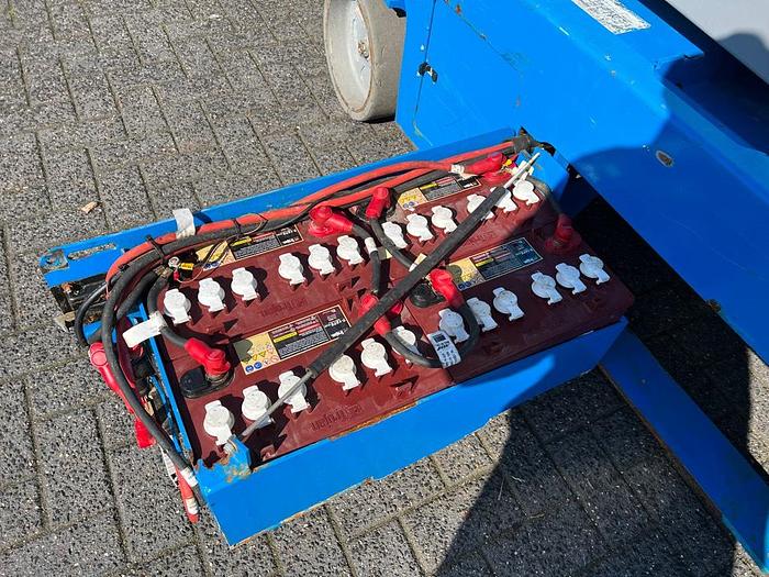 Gebruikt Genie GS 4047, Schaar hoogwerker, 14 meter