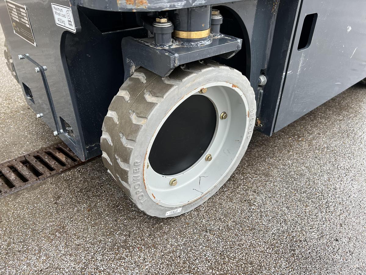 Gebruikt 2022 Rees AMWP6100-5.6, hoogwerker, personenlift, 5,6 meter