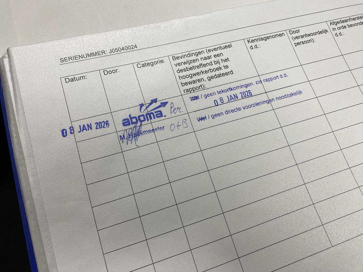 Gebruikt 2008 LGMG AS1012, Schaar hoogwerker, 12 meter