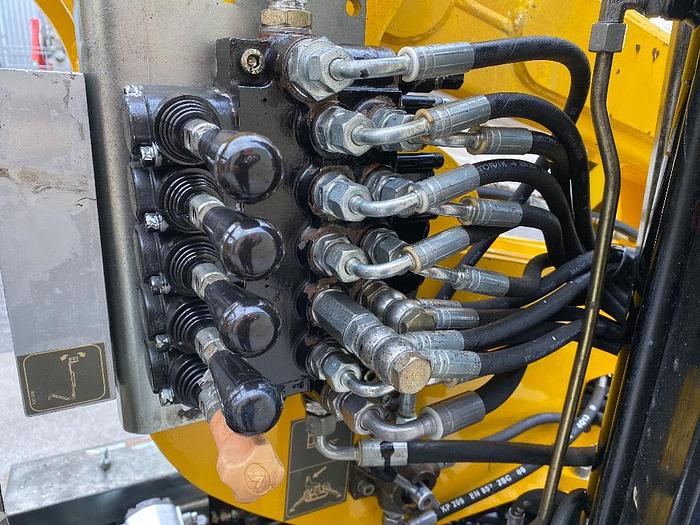 Gebruikt EasyLift R130, Spin hoogwerker, 13 meter