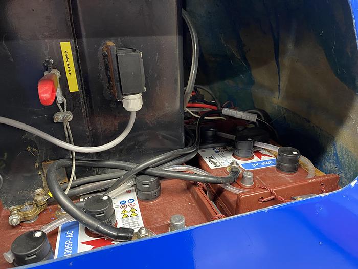 Gebruikt 2004 Upright MB20N, Hoogwerker, 8 meter