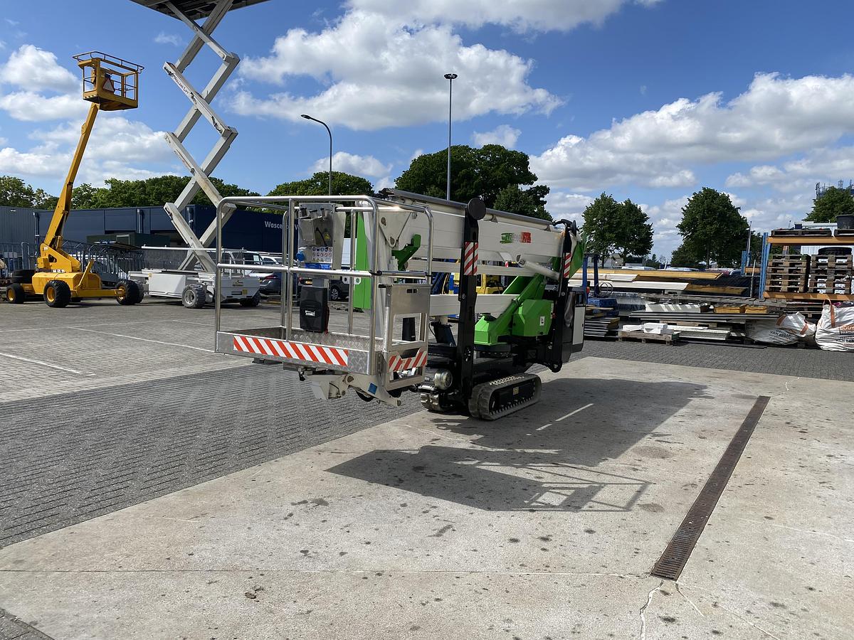 Gebruikt 2023 Comet Leopard 21, Spin hoogwerker
