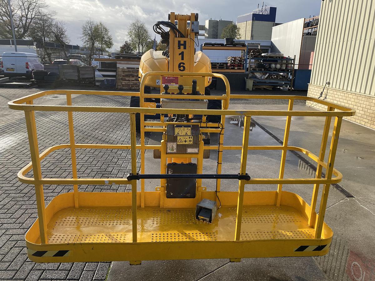 Gebruikt 2016 Haulotte H16TPX, Hoogwerker, 16 meter