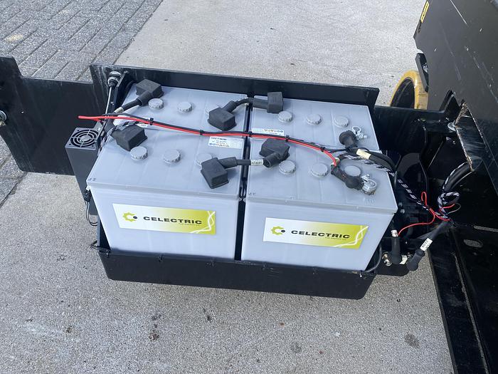 Gebruikt 2008 Airo X8EN, 10 meter, schaar hoogwerker