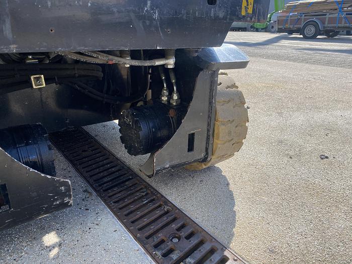 Gebruikt 2007 Airo Micra 600, Schaar hoogwerker, 8 meter