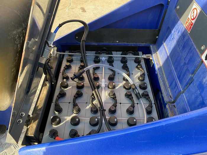 Gebruikt 2011 Dulevo H815 RO, Schrobmachine, 85 cm