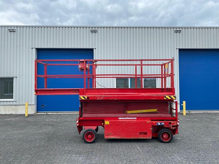 Gebruikt Liftlux SL108-12, Schaar hoogwerker, 13 meter