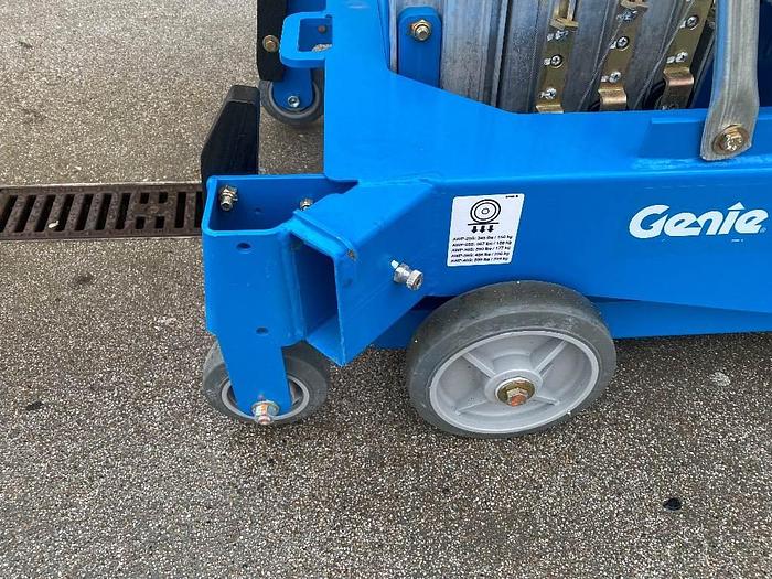 Gebruikt Genie AWP 20 S, hoogwerker, 8 meter