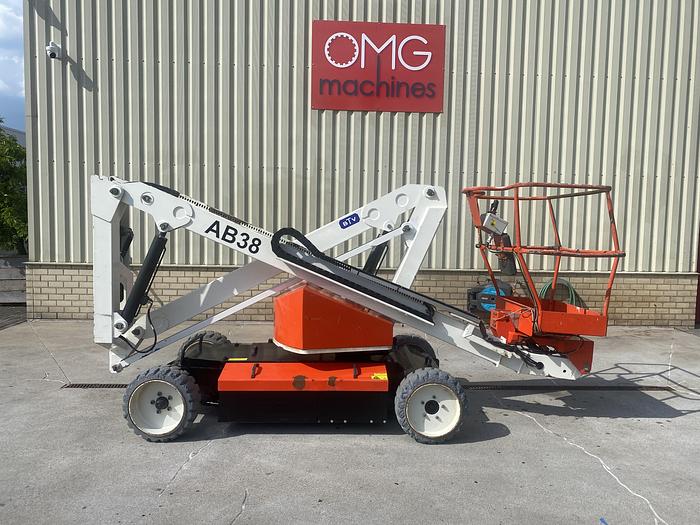 Gebruikt 2010 Upright AB38, Hoogwerker 13,5 meter