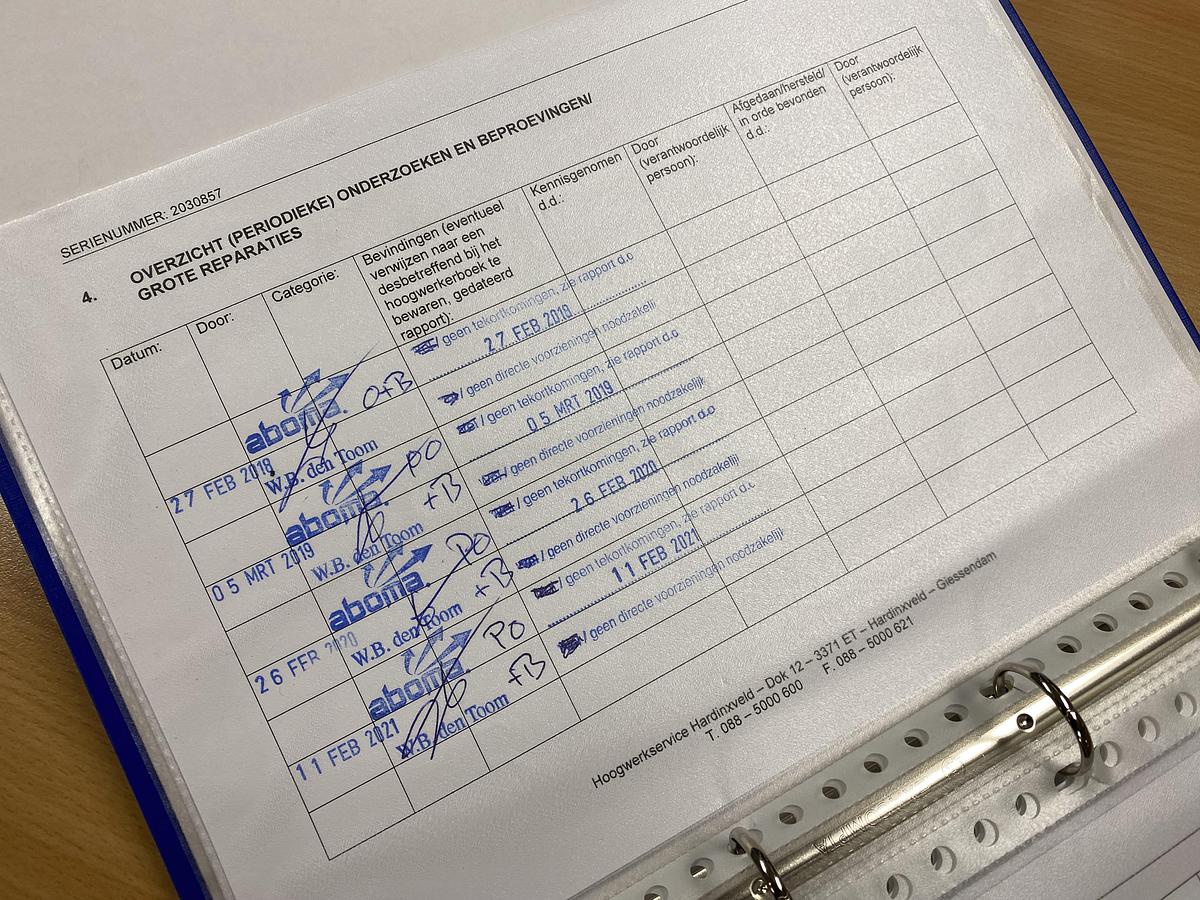 Gebruikt Haulotte Compact 12DX, Schaar hoogwerker, 4X4 Diesel