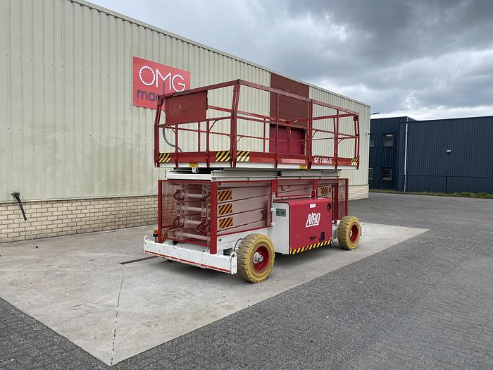 Gebruikt 2002 Airo SF1380-E, Schaar hoogwerker, 16 meter