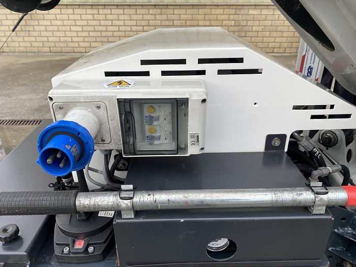 Gebruikt 2021 Compact 15 DA, Spin hoogwerker