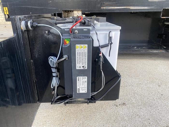 Gebruikt 2008 Airo X8EN, 10 meter, schaar hoogwerker